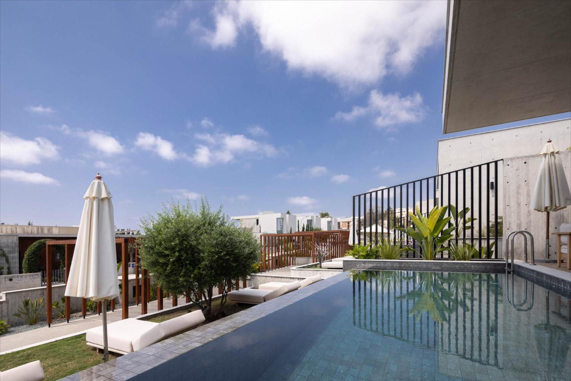 Greenvale Park Villas Klorakas 外观 照片